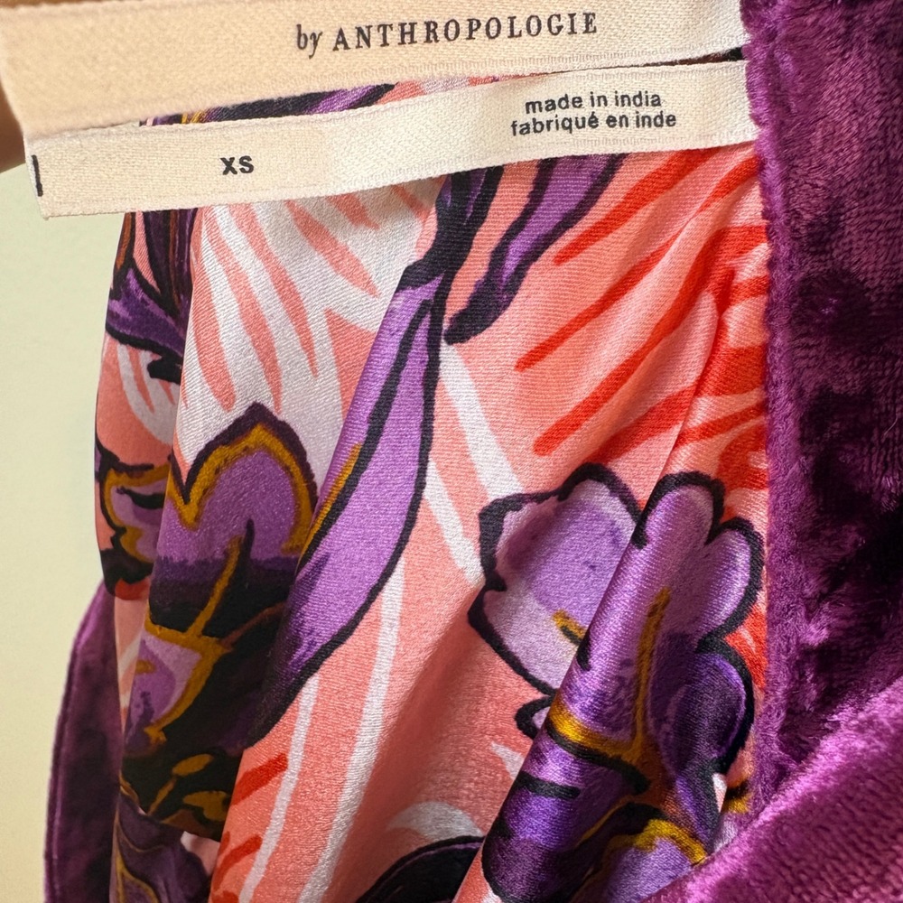 Anthropologie Sleep Top Womens XS Purple Floral Velvet Satin Pajama Shirt EUC - Picture 5 of 7